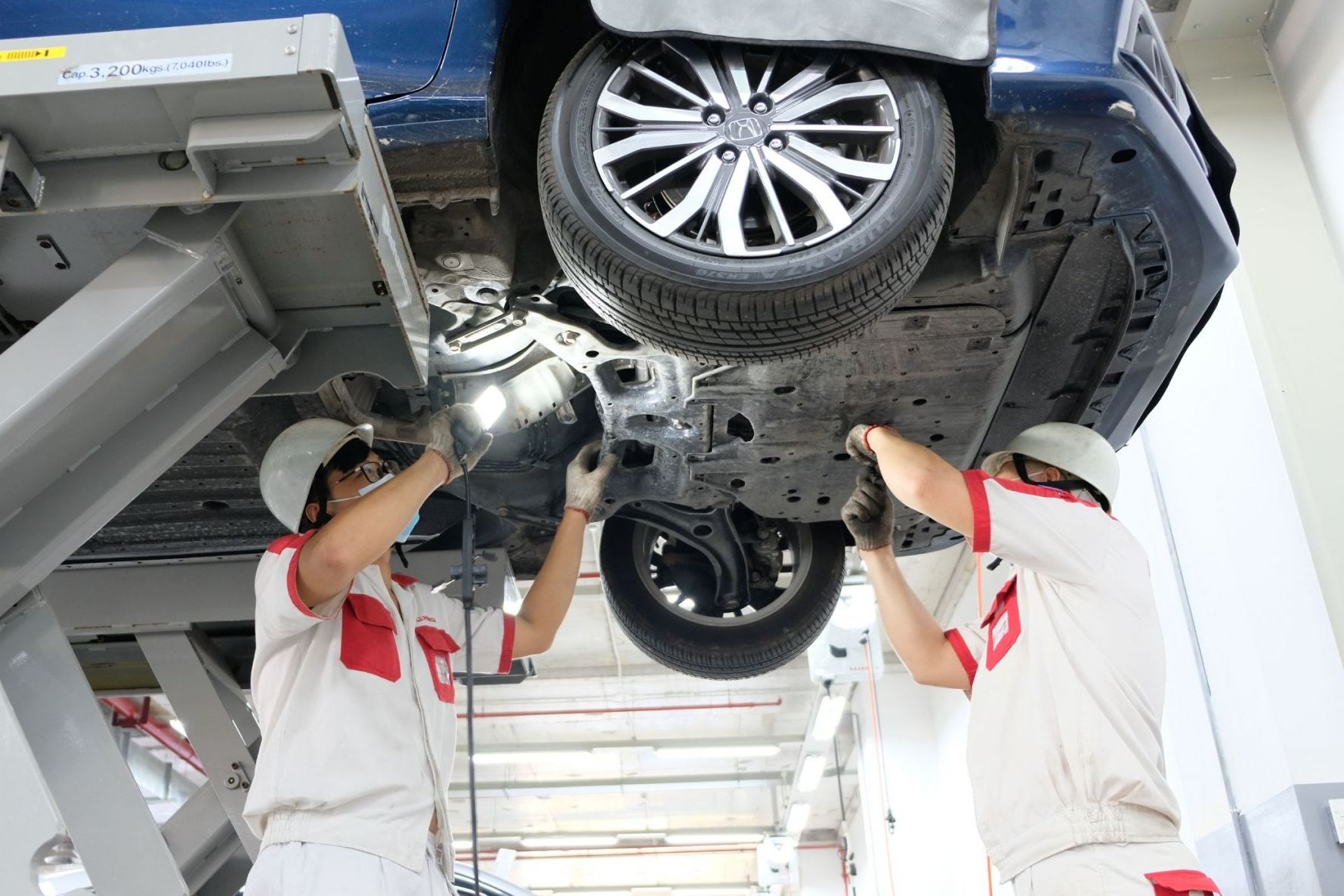 PERINTAH PERAWATAN MOBIL TOYOTA