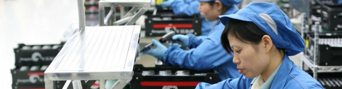 PESANAN PERAKITAN KOMPONEN ELEKTRONIK