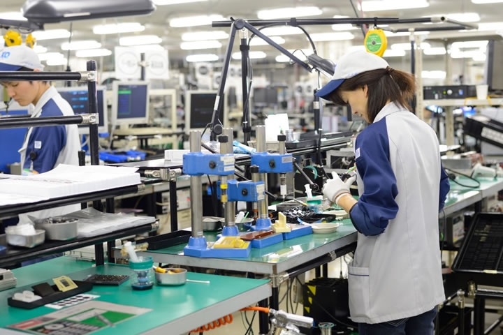 PESANAN PEMROSESAN LOGAM