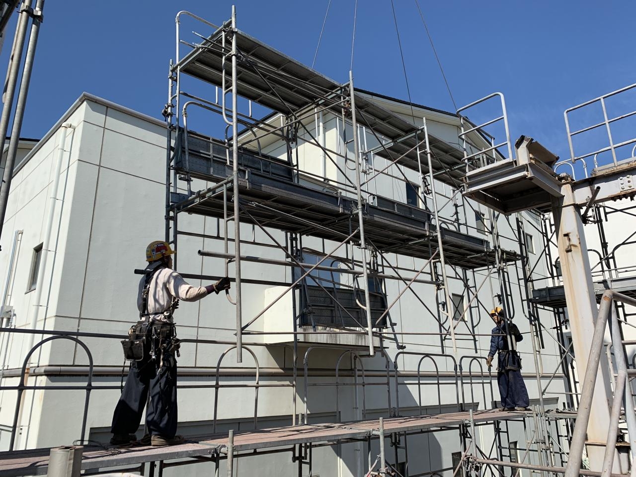 PERINTAH KONSTRUKSI PERANCANG