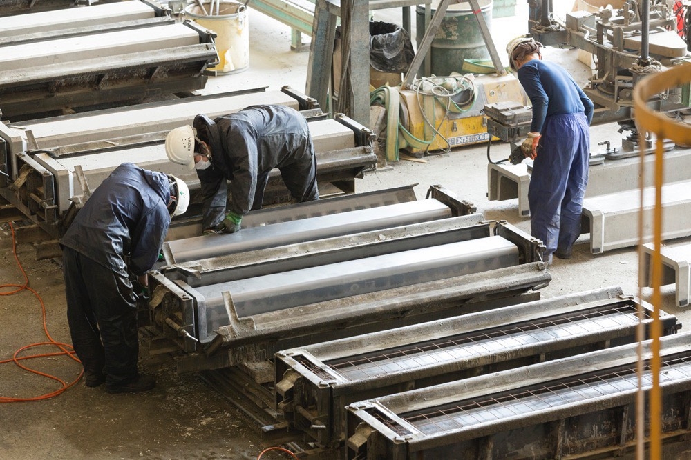 PERINTAH PEMROSESAN PENGUATAN